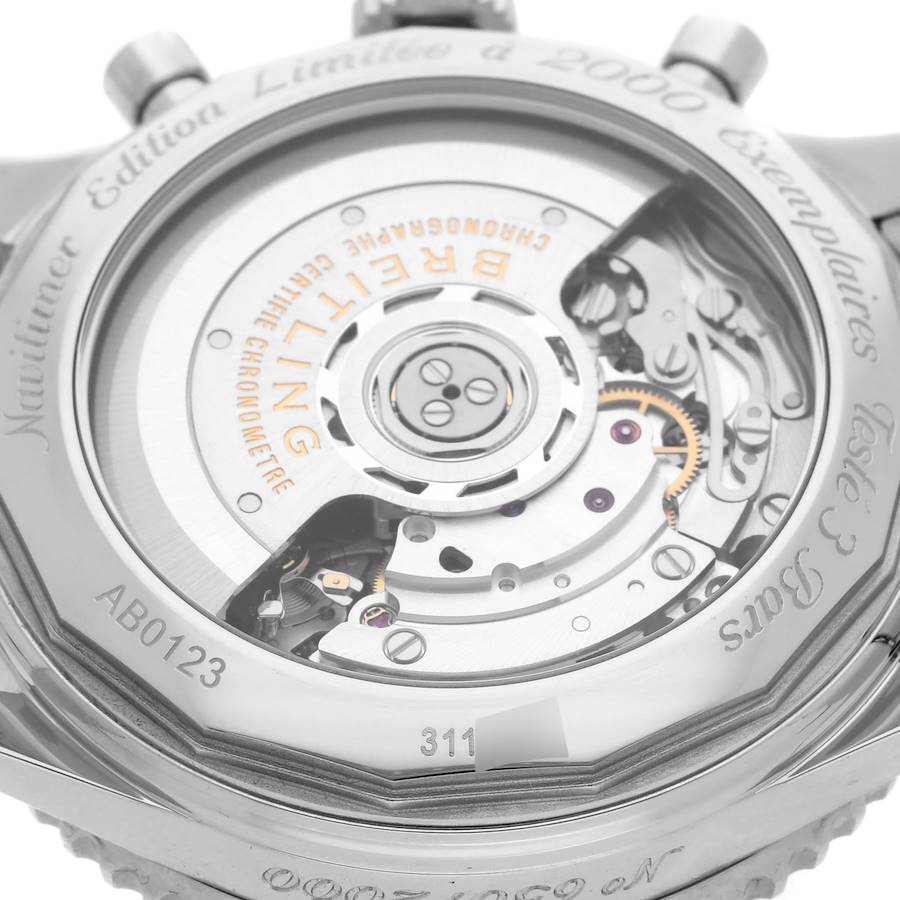Orologio replica da uomo: Breitling Navitimer 01, edizione limitata, quadrante argentato, acciaio, AB0123 — di qualità superiore – Foto 6