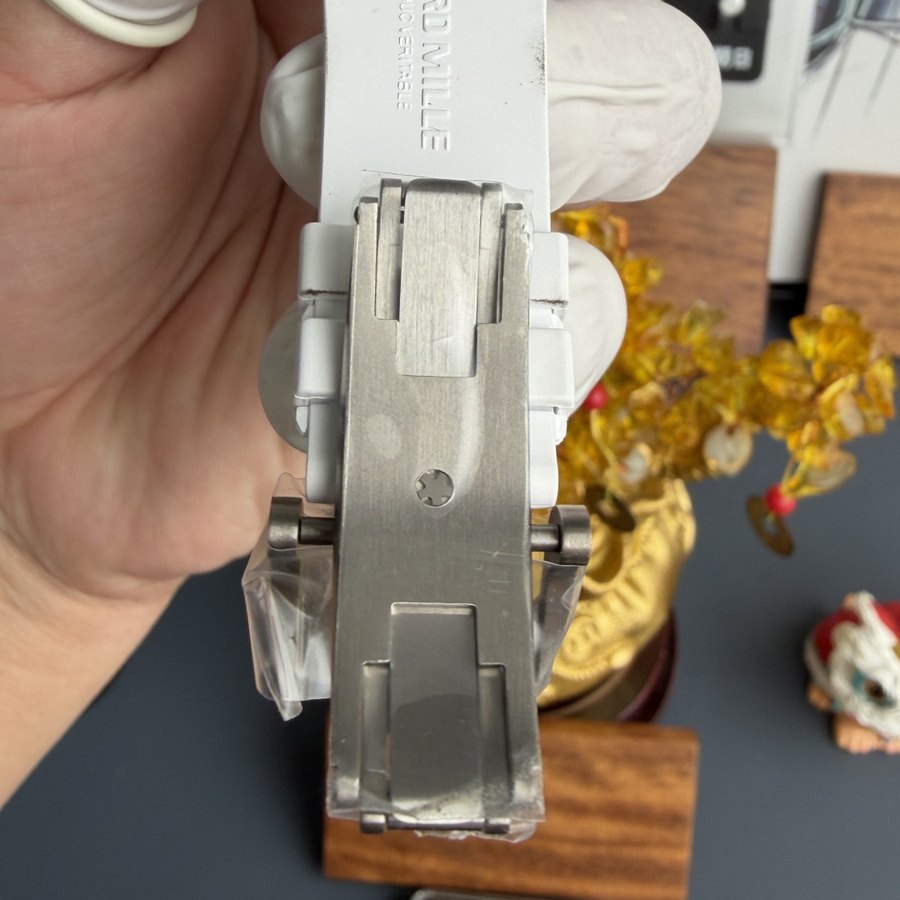 Orologio replica: Richard Mille RM 61-01, ceramica bianca, Asia, edizione limitata, movimento Vaucher, 42,7 mm X 50,23 mm — affascinante – Foto 9