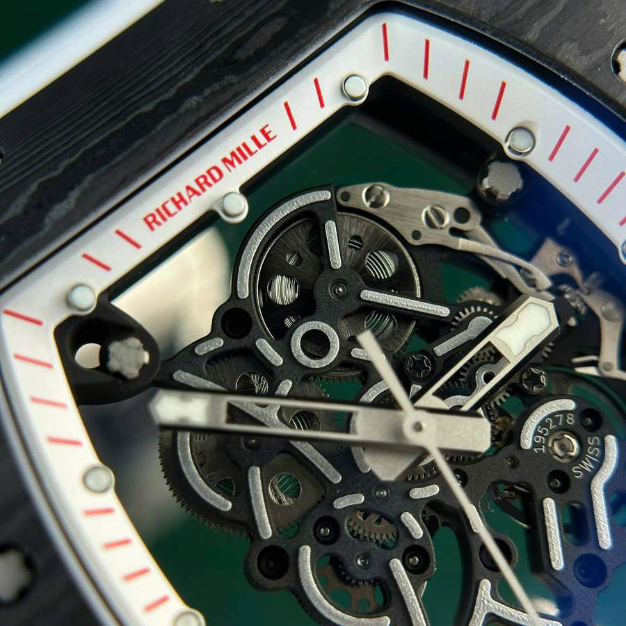 Orologio replica: Richard Mille RM 055 Bubba Watson, fibra di carbonio, bianco, 42.7 X 49,9 mm — attraente – Foto 5