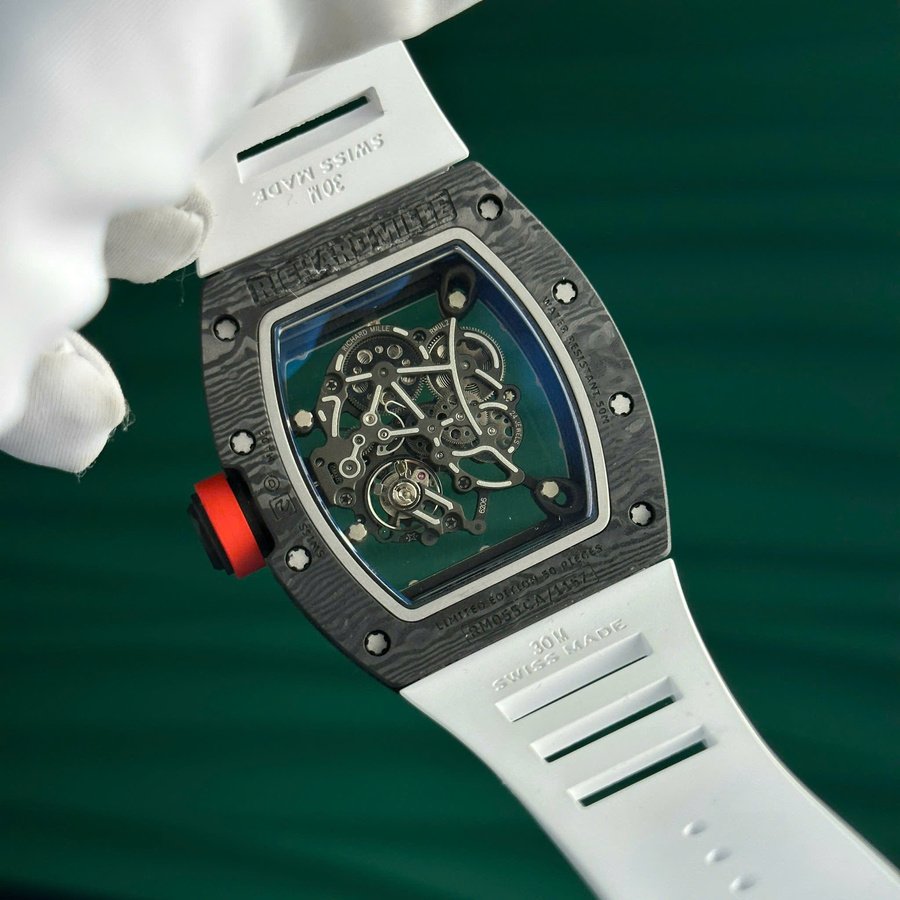 Orologio replica: Richard Mille RM 055 Bubba Watson, fibra di carbonio, bianco, 42.7 X 49,9 mm — attraente – Foto 9