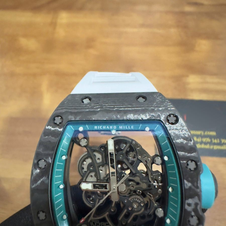 Orologio replica: Richard Mille RM055 Yas Marina Circuit, su misura, NTPT, fibra di carbonio, 1:1, movimento Vaucher — seducente – Foto 5