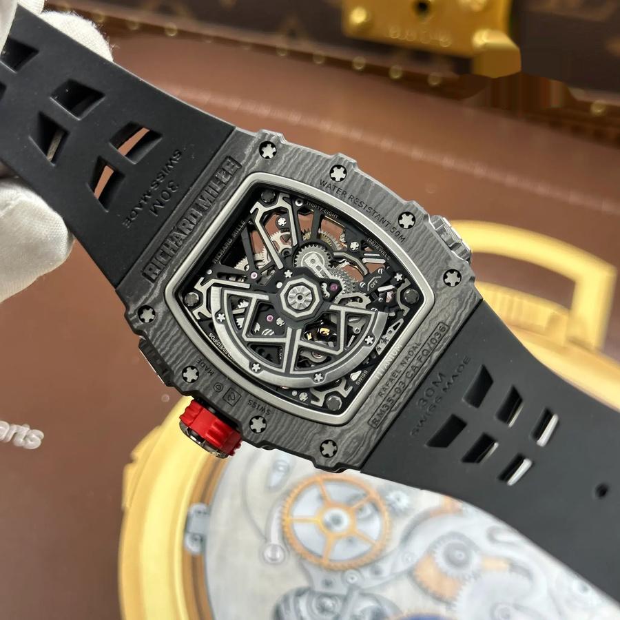 Orologio replica: Richard Mille RM 35-03 Rafael Nadal, carbonio, 43,2 mm X 50 mm — tra i più venduti – Foto 11