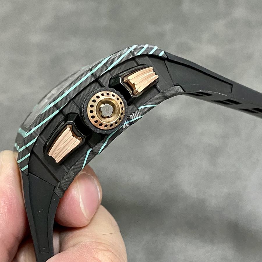Orologio replica: Richard Mille RM 11-03 Ultimate, edizione, carbonio, turchese, Quartz TPT, edizione limitata, KVF 49.94 X 44,5 mm — dall’ottimo rapporto qualità-prezzo – Foto 6