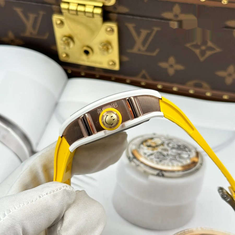 Orologio replica: Richard Mille RM 88, automatico, tourbillon, Smiley, ceramica bianca, 48.15 X 39,74 mm — eccellente – Foto 9