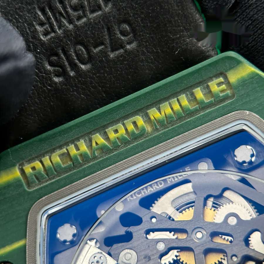 Orologio replica: Richard Mille RM 67-02 Wayde Van Niekerk, automatico, ultrapiatto, verde, Quartz TPT 47.52 X 38,7 mm — esclusivo – Foto 12