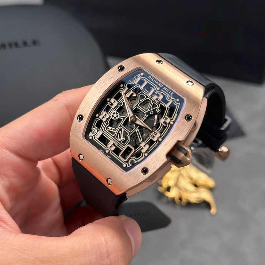 Orologio replica: Richard Mille RM 67-01, oro rosa, automatico, ultrapiatto, cinturino in gomma, 38,7 mm X 47,5 mm — raffinato – Foto 4