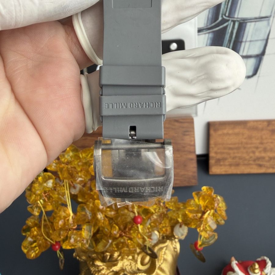 Orologio replica: Richard Mille RM 055, interamente grigio, Boutique, edizione, movimento Vaucher, 42.7 X 49,9 mm — iconico – Foto 10