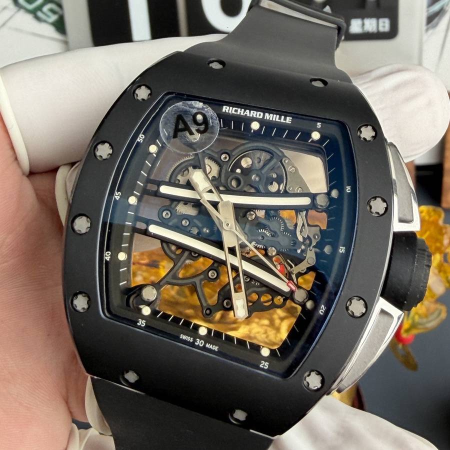 Orologio replica: Richard Mille RM 61-01 Yohan Blake, interamente nero, movimento Vaucher, 42,7 mm X 50,23 mm — affascinante – Foto 4
