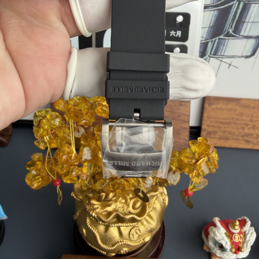 Orologio replica: Richard Mille RM 61-01 Yohan Blake, interamente nero, movimento Vaucher, 42,7 mm X 50,23 mm — affascinante – Foto 10