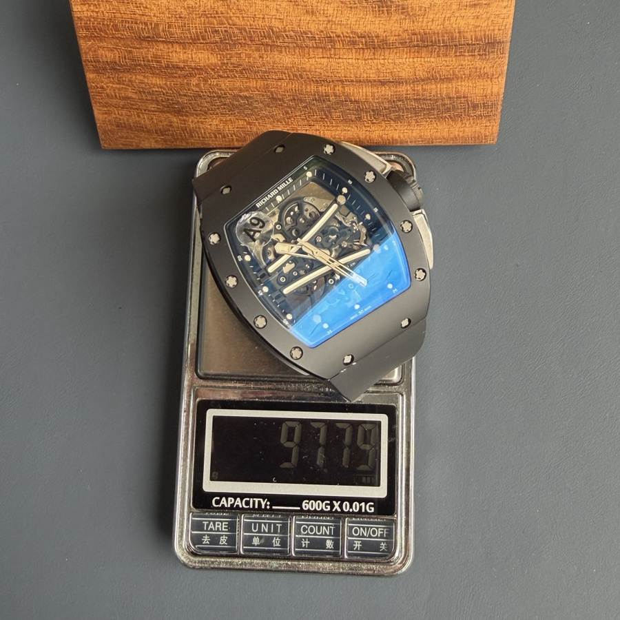 Orologio replica: Richard Mille RM 61-01 Yohan Blake, interamente nero, movimento Vaucher, 42,7 mm X 50,23 mm — affascinante – Foto 11