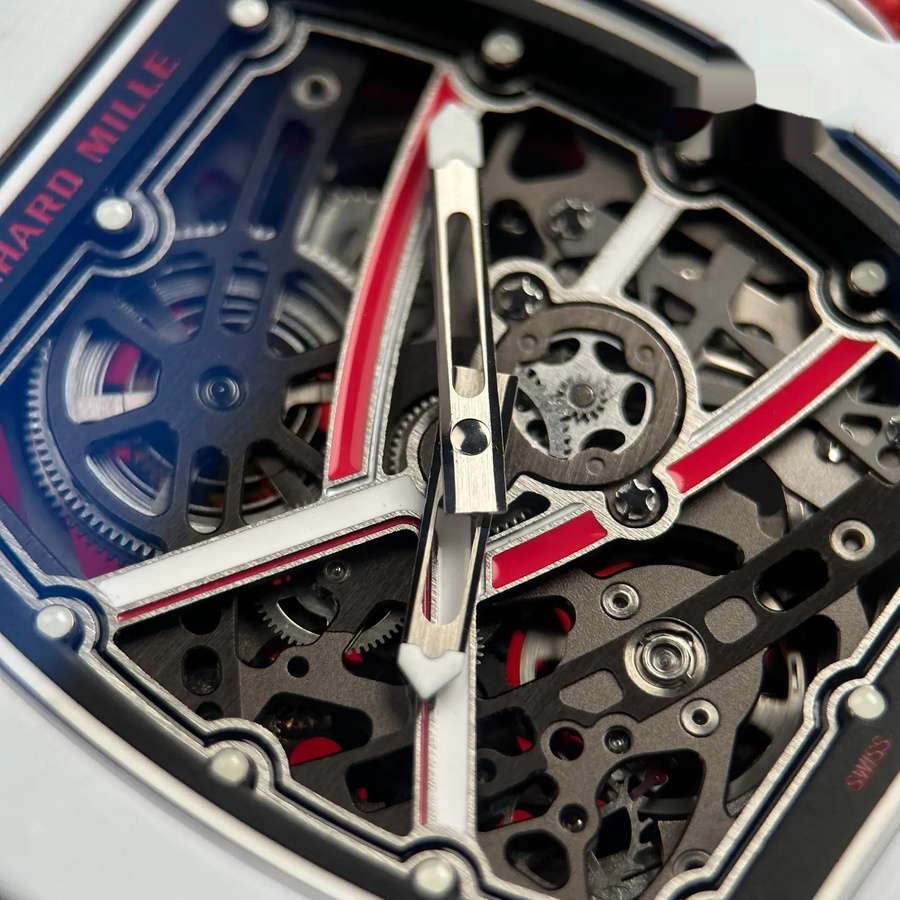 Orologio replica: Richard Mille RM 67-02 Charles Leclerc Monaco, rosso, bianco, Quartz TPT 38.7 X 47,52 mm — alla moda – Foto 8