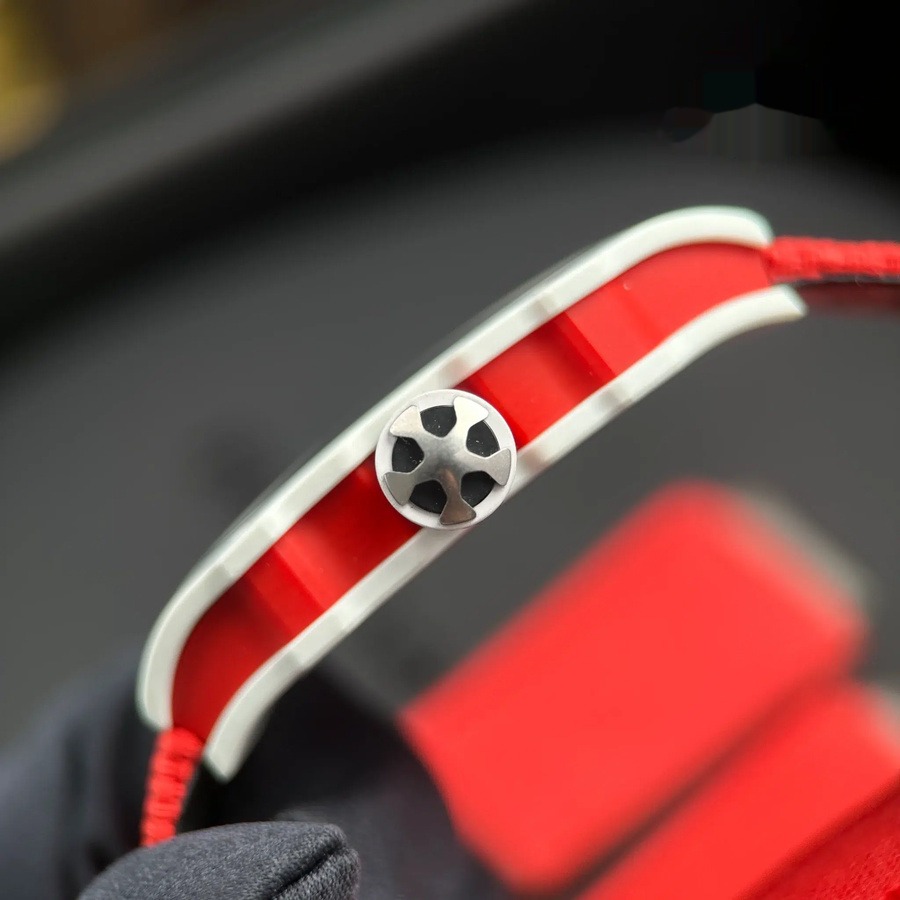 Orologio replica: Richard Mille RM 67-02 Charles Leclerc Monaco, rosso, bianco, Quartz TPT 38.7 X 47,52 mm — alla moda – Foto 13