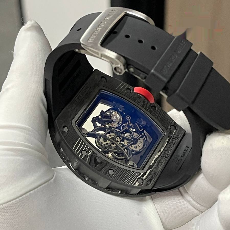 Orologio replica: Richard Mille RM 055 Bubba Watson, scuro, su misura, NTPT, fibra di carbonio, movimento Vaucher — in evidenza – Foto 11
