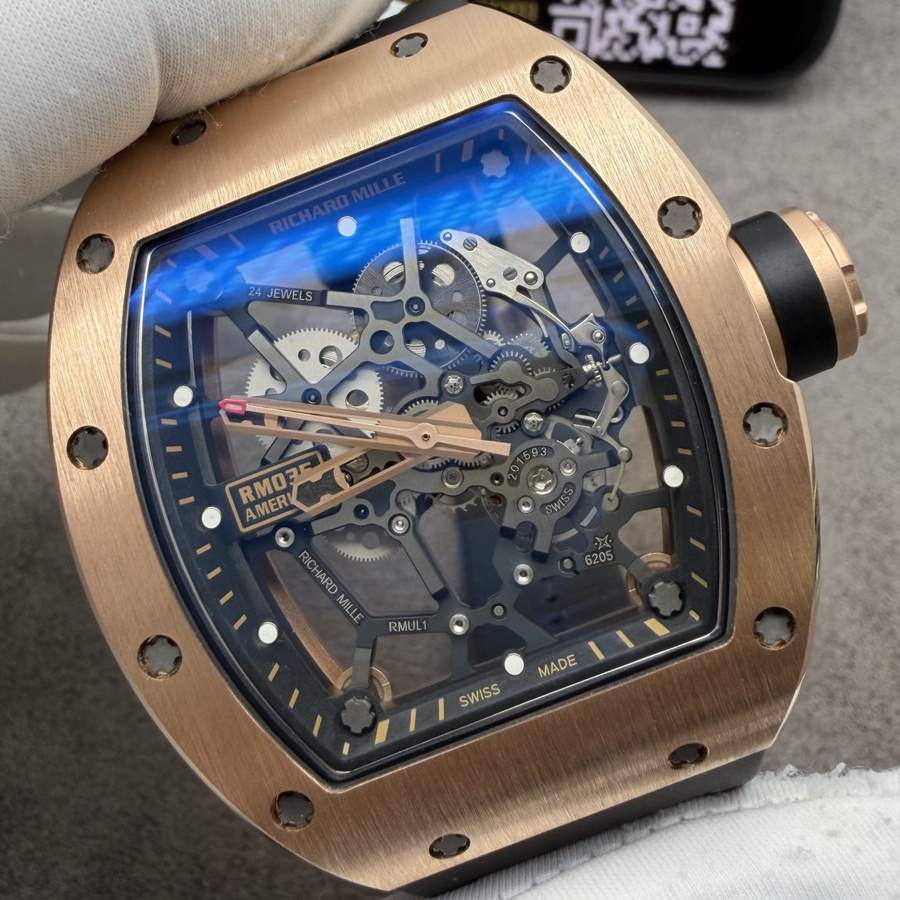 Orologio replica: Richard Mille RM 035, su misura, 18K, massiccio, oro, movimento Vaucher, 39,7 mm X 48 mm — di alta gamma – Foto 3