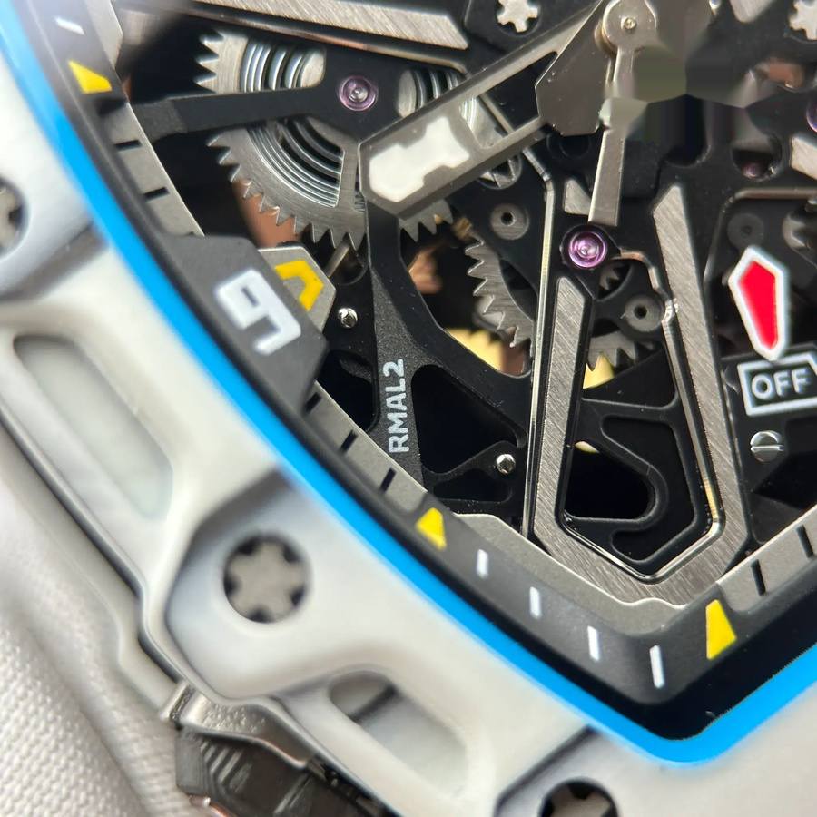 Orologio replica: Richard Mille RM 35-03 Rafael Nadal, bianco, Quartz TPT 43,2 mm X 50 mm — impeccabile – Foto 8