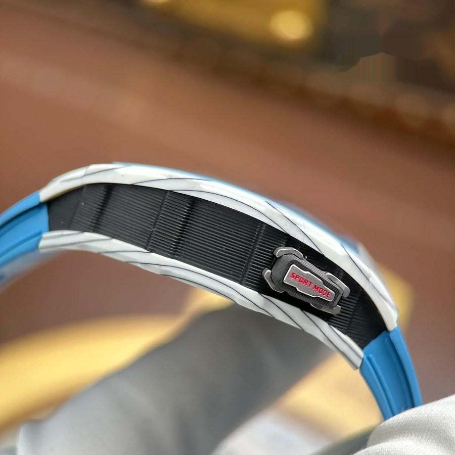 Orologio replica: Richard Mille RM 35-03 Rafael Nadal, bianco, Quartz TPT 43,2 mm X 50 mm — impeccabile – Foto 9