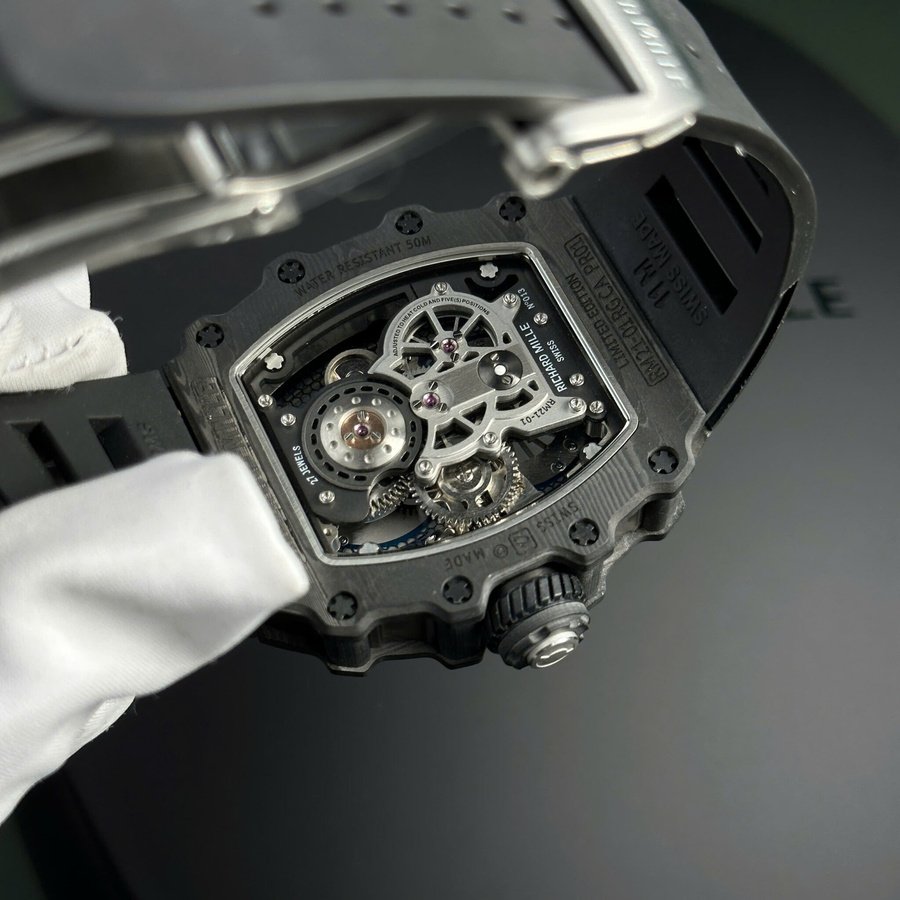 Orologio replica: Richard Mille RM 21-01, tourbillon, Aerodyne, titanio, & Carbon TPT 42,68 mm X 50,12 mm — ispirato al lusso – Foto 7