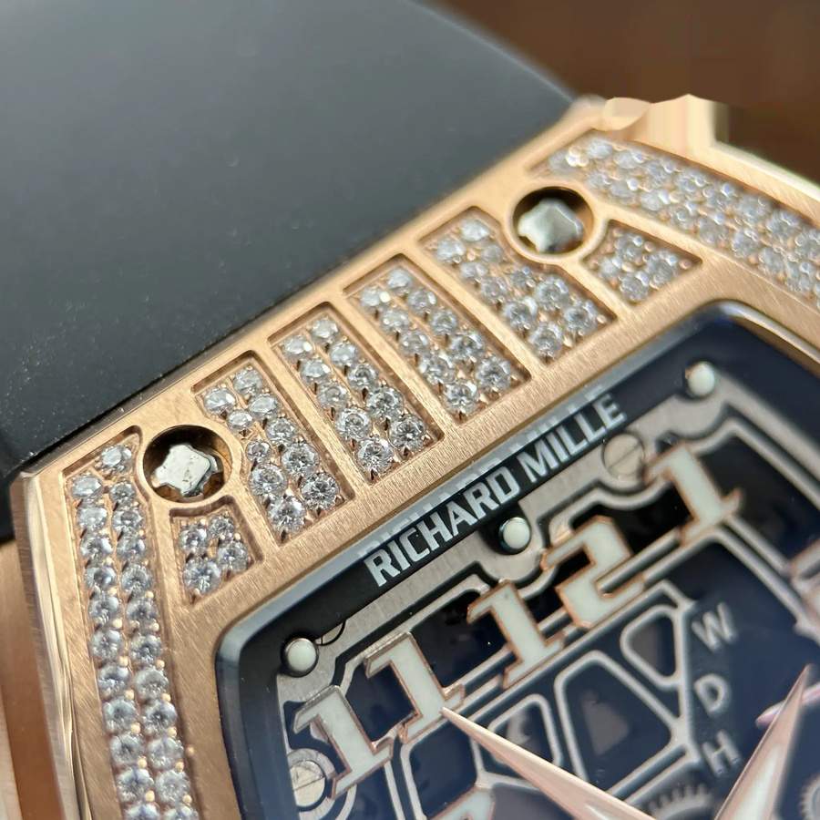 Orologio replica: Richard Mille RM 67-01, ultrapiatto, oro rosa, con, pietre preziose, moissanite, 38,7 mm X 47,5 mm — di qualità – Foto 7