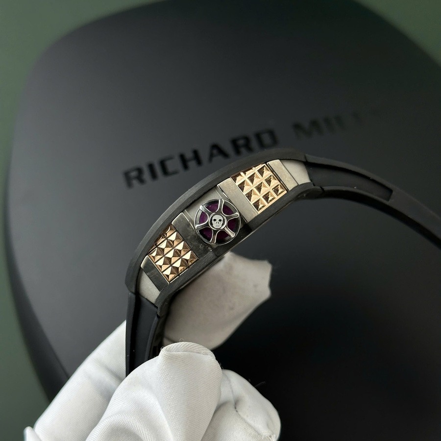 Orologio replica: Richard Mille RM 66, volante, tourbillon, Carbon TPT 42.70 X 49,94 mm — unico – Foto 8