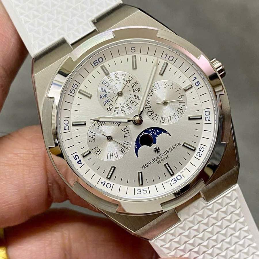 Orologio replica: Vacheron Constantin Overseas 4300V, calendario perpetuo, con, quadrante argentato, 41,5 mm — di lusso – Foto 2